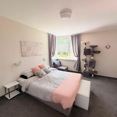 2 Bed Including Free Airport Ride 阳光海滩